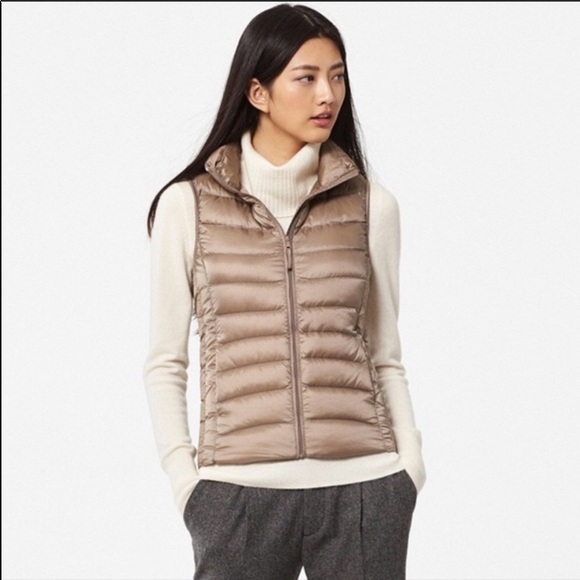 Uniqlo Ultra Light Down Vest Beige Size 